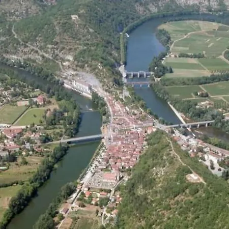 Holiday home Tour Du Rocher Luzech