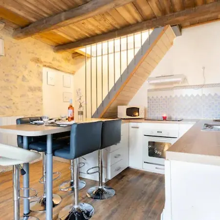 Holiday home Tour Du Rocher