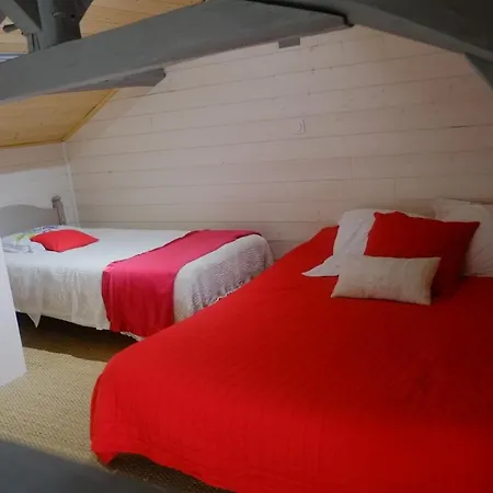 Tour Du Rocher Holiday home Luzech